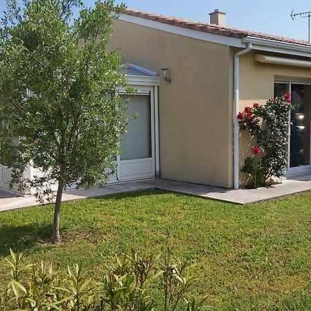 Cosymedoc Villa Le Pian-Médoc Екстериор снимка